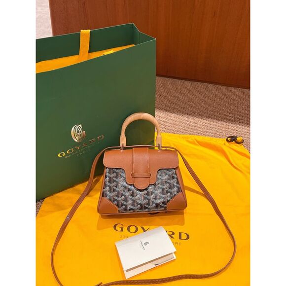 Goyard Handbags - Goyard Women Pre-Loved Bag Very Good Condition